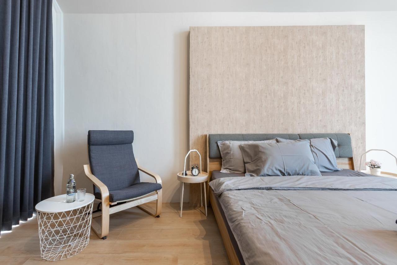 Nidhra นิทรา Appartement Ban Lat Krachaeng Buitenkant foto