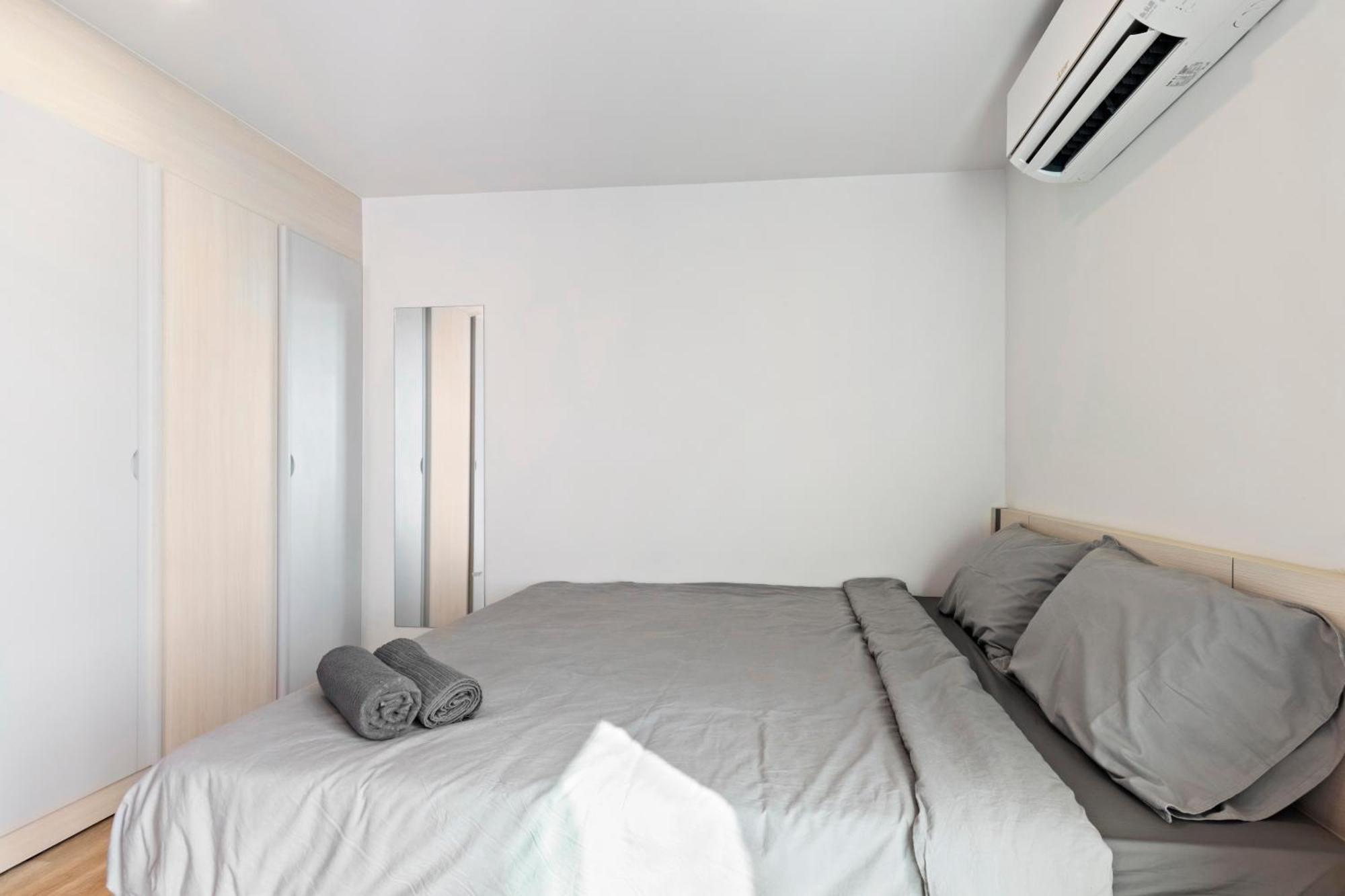 Nidhra นิทรา Appartement Ban Lat Krachaeng Buitenkant foto