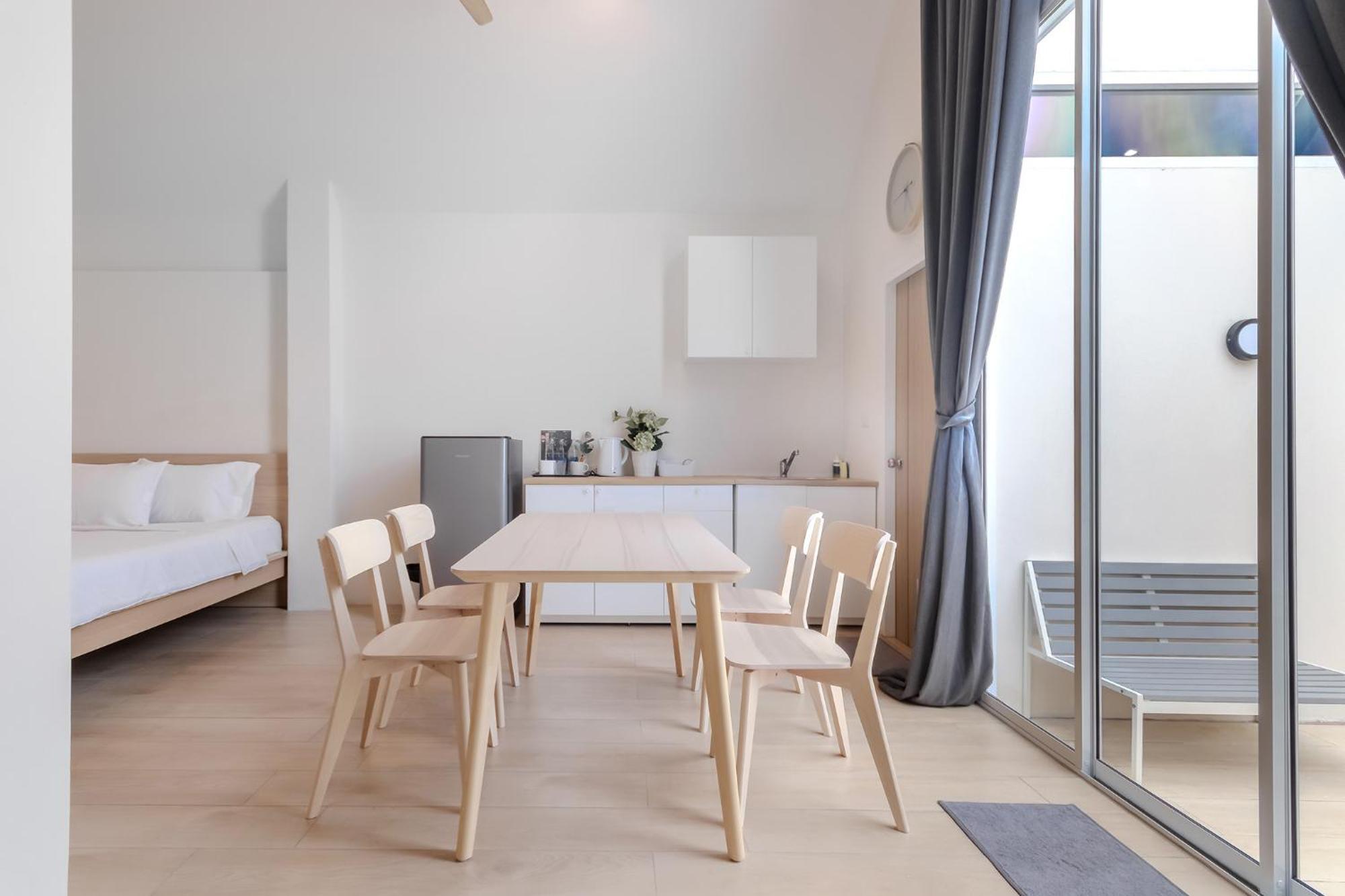 Nidhra นิทรา Appartement Ban Lat Krachaeng Buitenkant foto